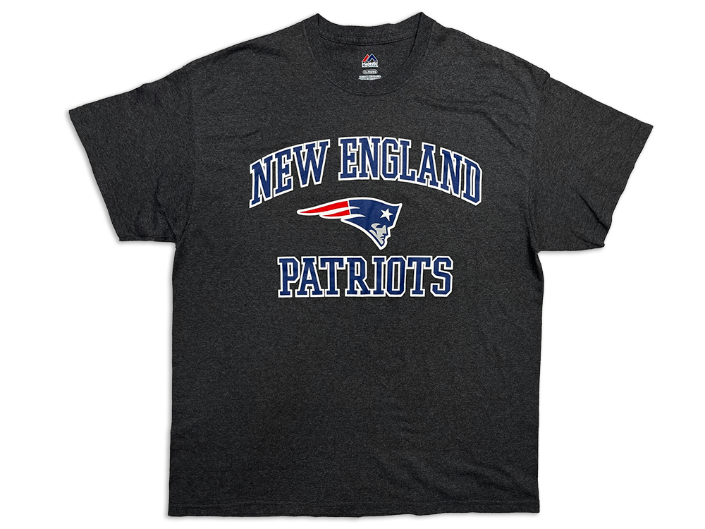 Majestic New England Patriots Classic Arch Crewneck T-Shirt