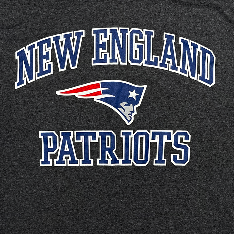 Majestic New England Patriots Classic Arch Crewneck T-Shirt